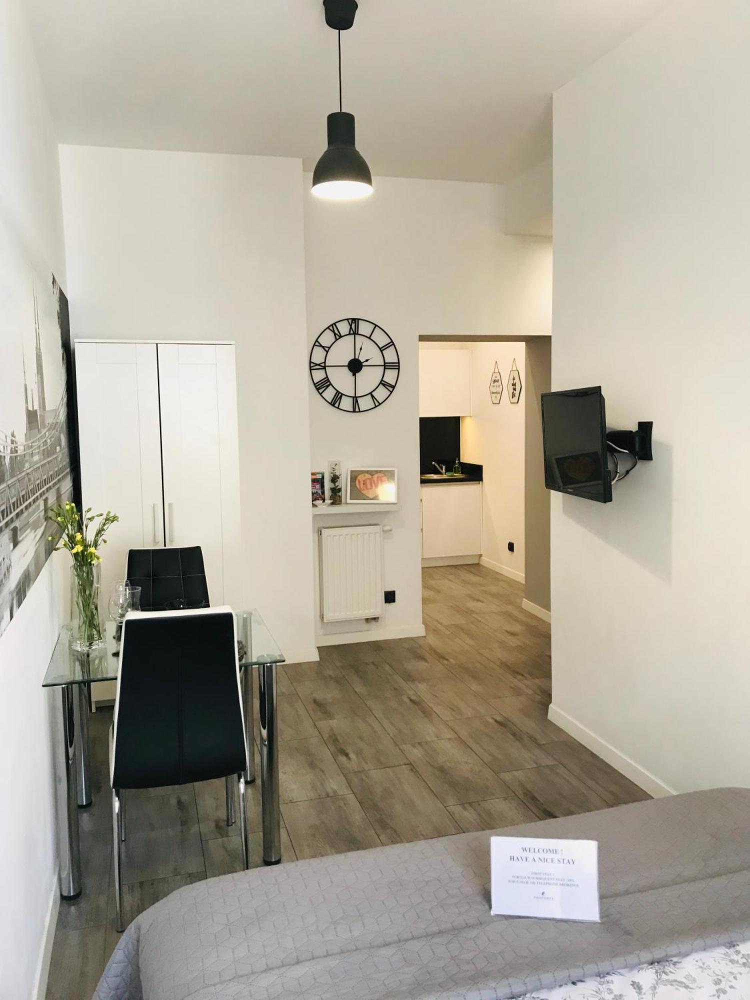 Property Apart - Ruska Centrum ヴロツワフ エクステリア 写真